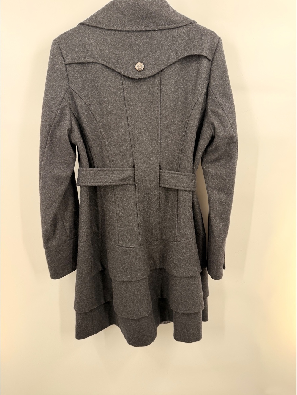 GUESS Los Angeles Y2K Charcoal Gray Wool Blend Ruffle Belted Coat Women’s L - Picture 2 of 3
